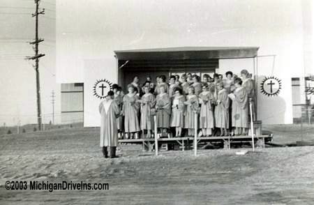 Woodland Drive-In Theatre - Woodland Drive-In Church 1970 Courtesy Pastor Verbrugge
